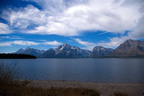  西峰山風景區，一座古老的山峰與現代的旅遊體驗！